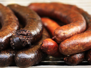 XI. Bakonybéli Hagyományőrző Falusi Disznóvágás