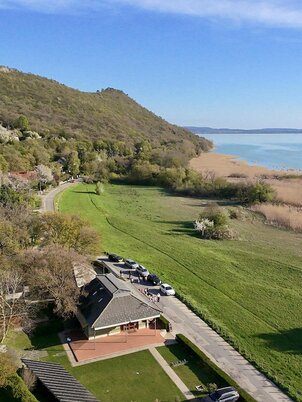 Apáti Restaurant and Café