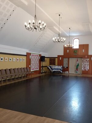 Arácsi Community Center and Exhibition Hall