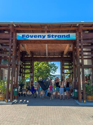 Föveny Strand