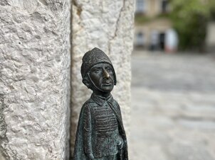 A Királyné Kulcsai – Lovagi kaland a HelloVEB-bel! 