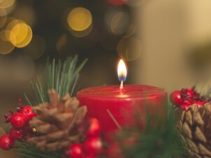 Adventi Bolba Éva Trió koncert a Papírkutyában