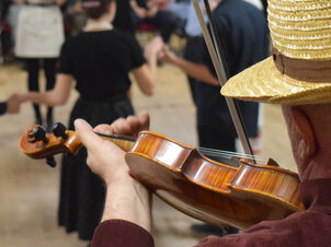 Mikulás-napi táncház